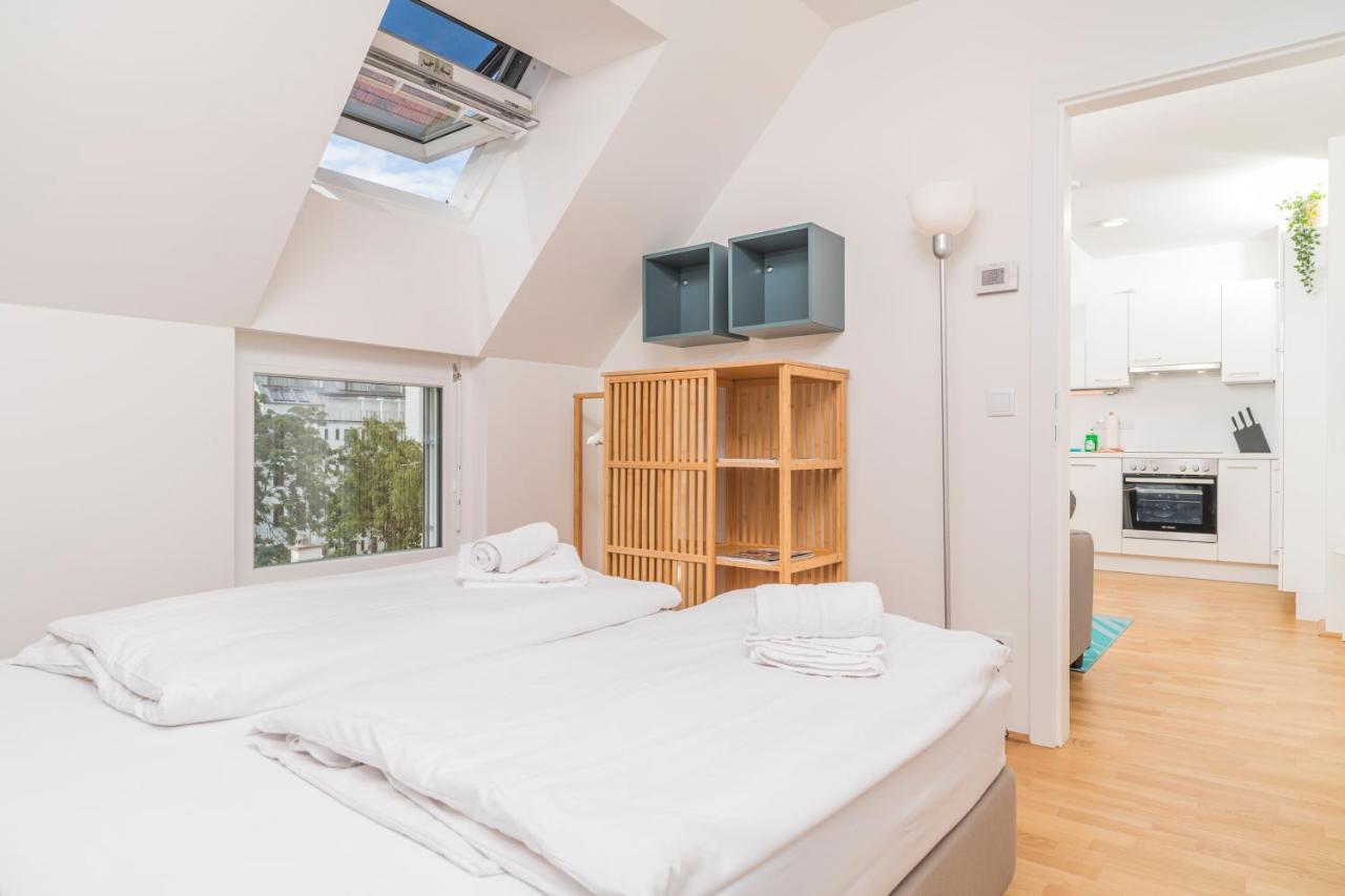 Micro Rooftop Penzing Wien Exteriör bild
